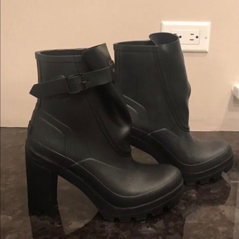 Hunter
Original Ankle Galosh High Heel Boot